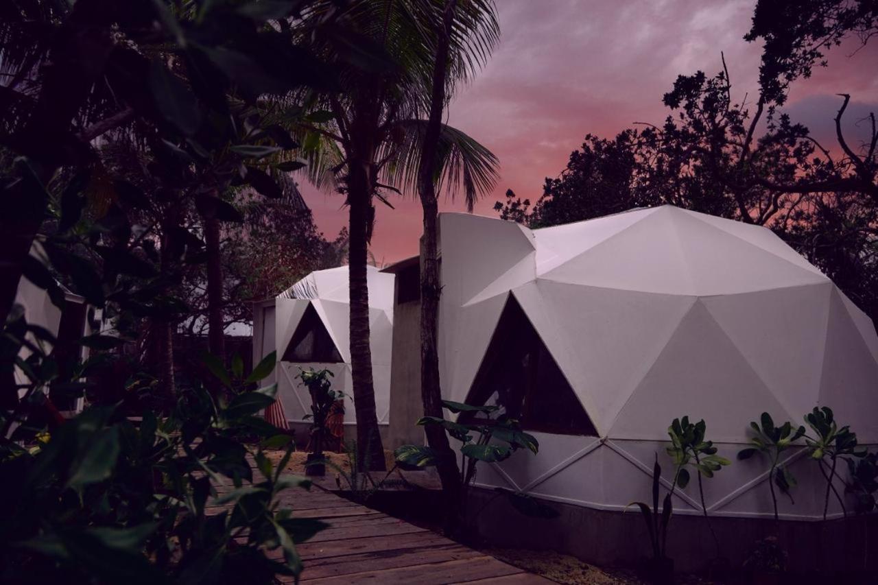 Frequency Hotel Isla Holbox ภายนอก รูปภาพ