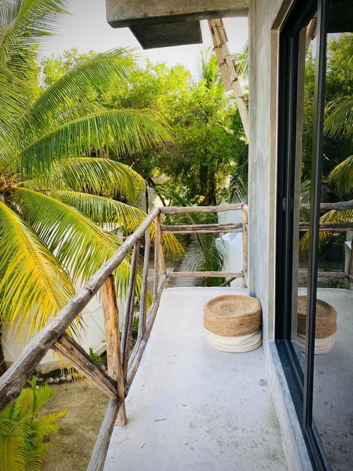 Frequency Hotel Isla Holbox ภายนอก รูปภาพ